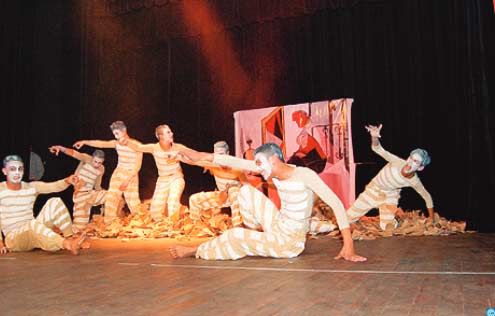 Coup d'envoi à Agadir du Festival national du théâtre des jeunes