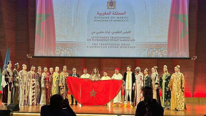 Le caftan marocain brille de mille feux à la Semaine africaine de l’UNESCO