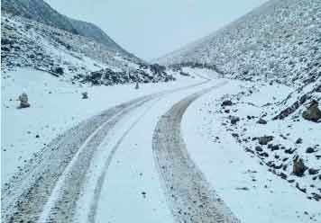 Chutes de neige lundi et mardi dans plusieurs provinces