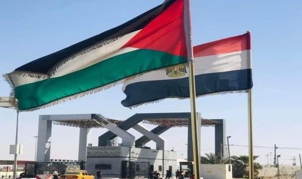 ميناء رفح يستقبل 20 جريحًا فلسطينيًا من قطاع غزة