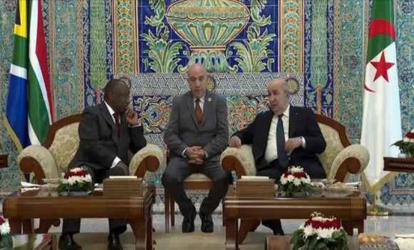 Houari-Boumediene International Airport: President Tebboune holds talks with South-African counterpart in VIP lounge     