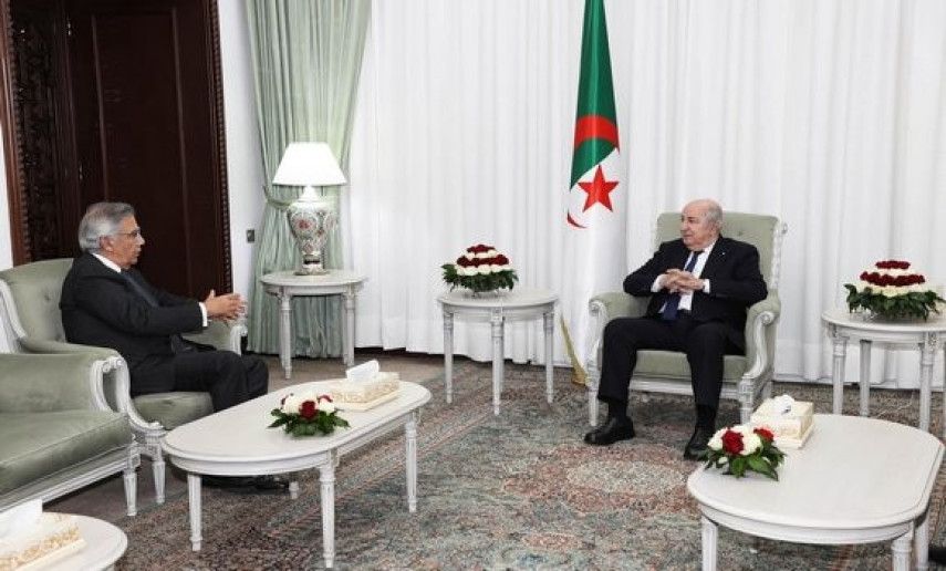 President of the Republic receives Greece’s ambassador to Algeria  