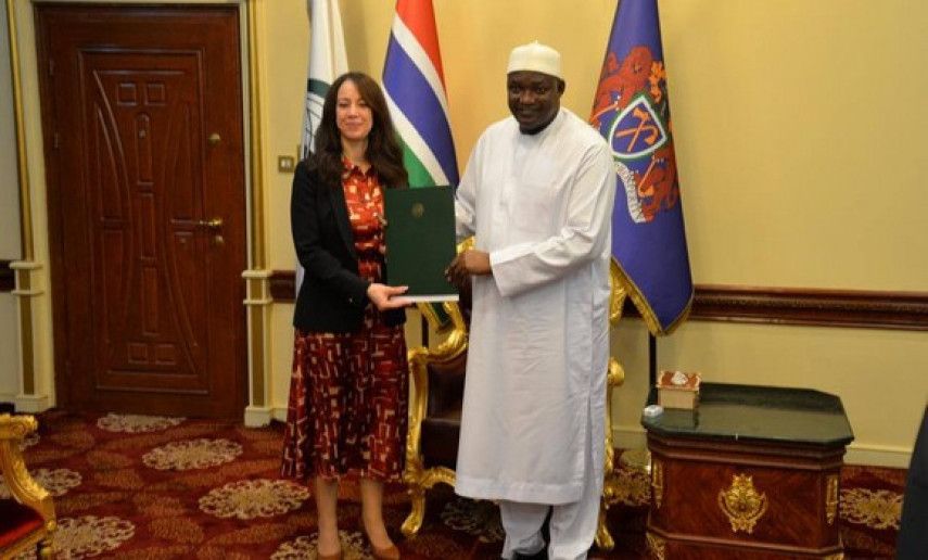 Mansouri hands over letter from President of the Republic to Gambia’s counterpart