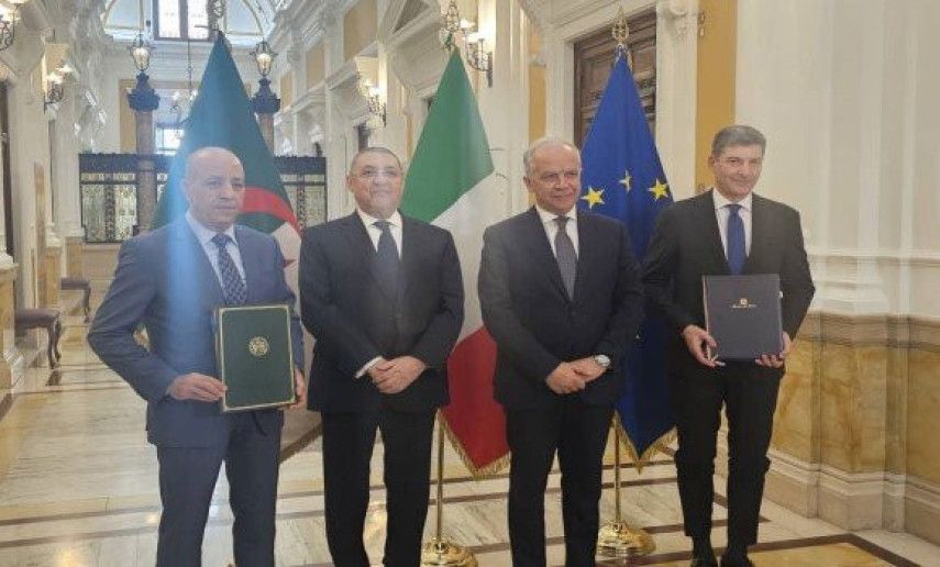 Merad meets in Rome with Italian counterpart