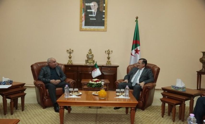 Bentaleb receives president of Iraq’s General Federation of Trade Unions