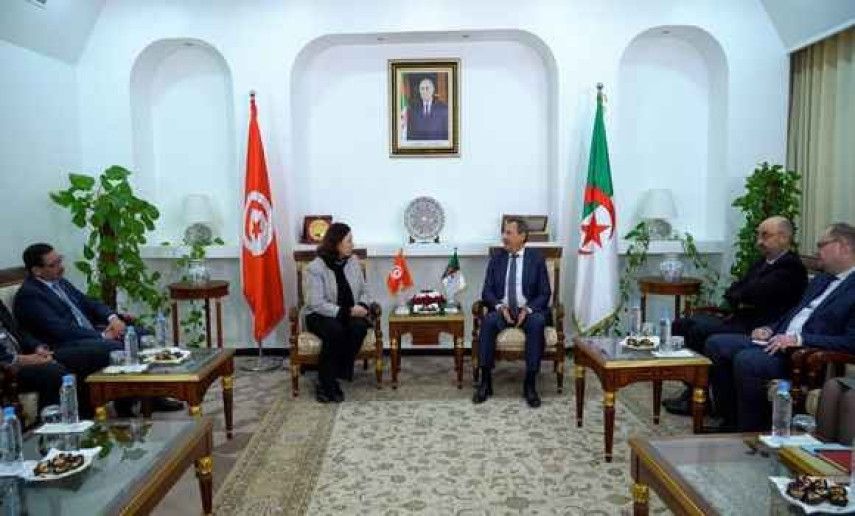 Rekhroukh discusses ways to strengthen bilateral cooperation with Tunisian Minister of Equipment, Housing