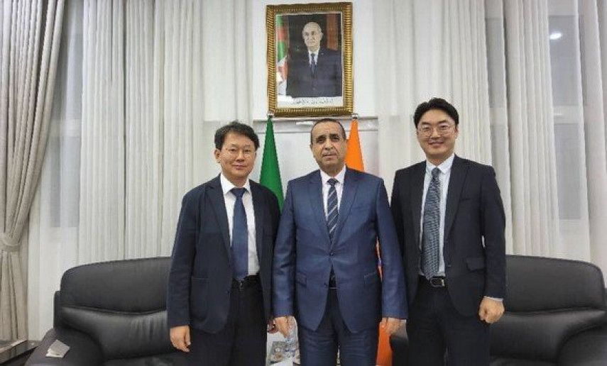 Sonelgaz, Hyundai Engineering hold meeting to assess progress of joint projects