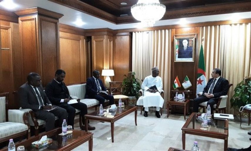 Arkab, Nigerien FM discuss ways to boost energy cooperation