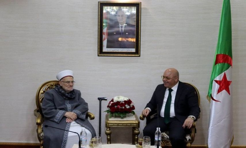 Mujahideen Minister receives Imam of Al-Aqsa Mosque