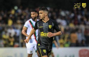 المغرب الفاسي يفوز على الجيش الملكي ويقفز للصف الثاني