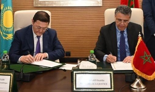 Maroc-Kazakhstan | Signature d'accords pour le renforcement de la coopération judiciaire internationale