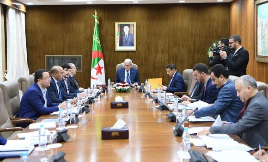 Le Bureau de l'APN dénonce les propos irresponsables du président français à l'endroit de l'Algérie