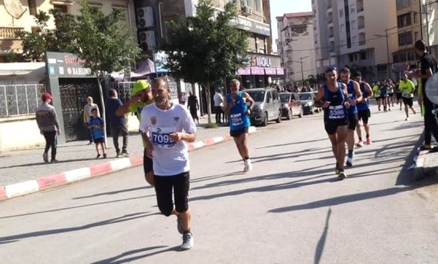 Semi-marathon international de Bejaia: victoire de l'athlète Zakaria Boudjeltia