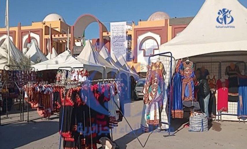 Biskra : 70 artisans à l'ouverture du Salon national des dérivés du palmier