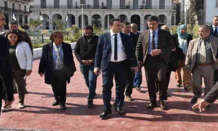 Rabehi inspecte les projets d'aménagement et de modernisation de la façade maritime d'Alger