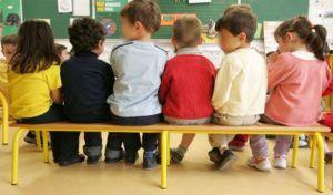 Publication de photos d’enfants : des sanctions légales lourdes pour les parents et les enseignants