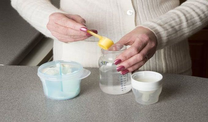 Le ministère de la Santé alerte sur les dangers du sucre pour les nourrissons