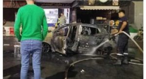 Sfax : des fans du Club Africain échappent de peu à l’incendie de leur voiture