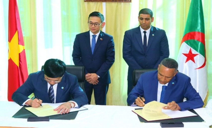 Province of Batna, Vietnamese province of Dien Bien seal twinning and cooperation agreement  