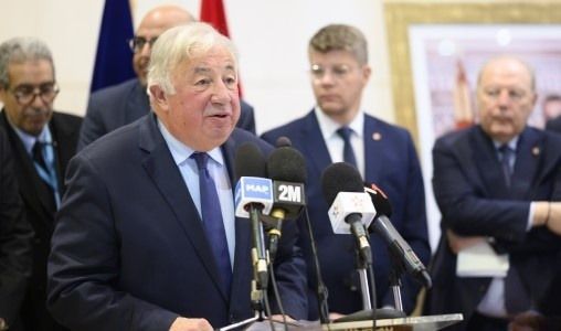 Le président du Sénat français appelle au développement du partenariat avec le Maroc en direction de l’Afrique