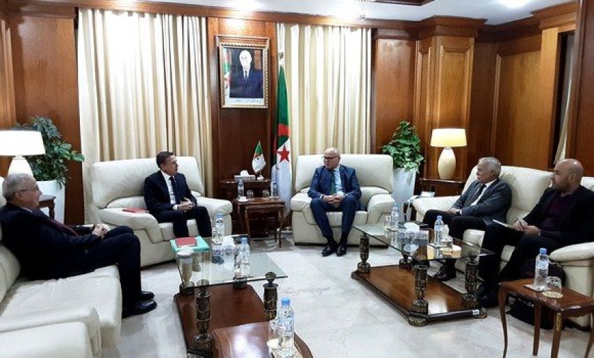 Yassaâ examine les moyens de renforcer la coopération et le partenariat avec les responsables de Green Energy Cluster Algeria